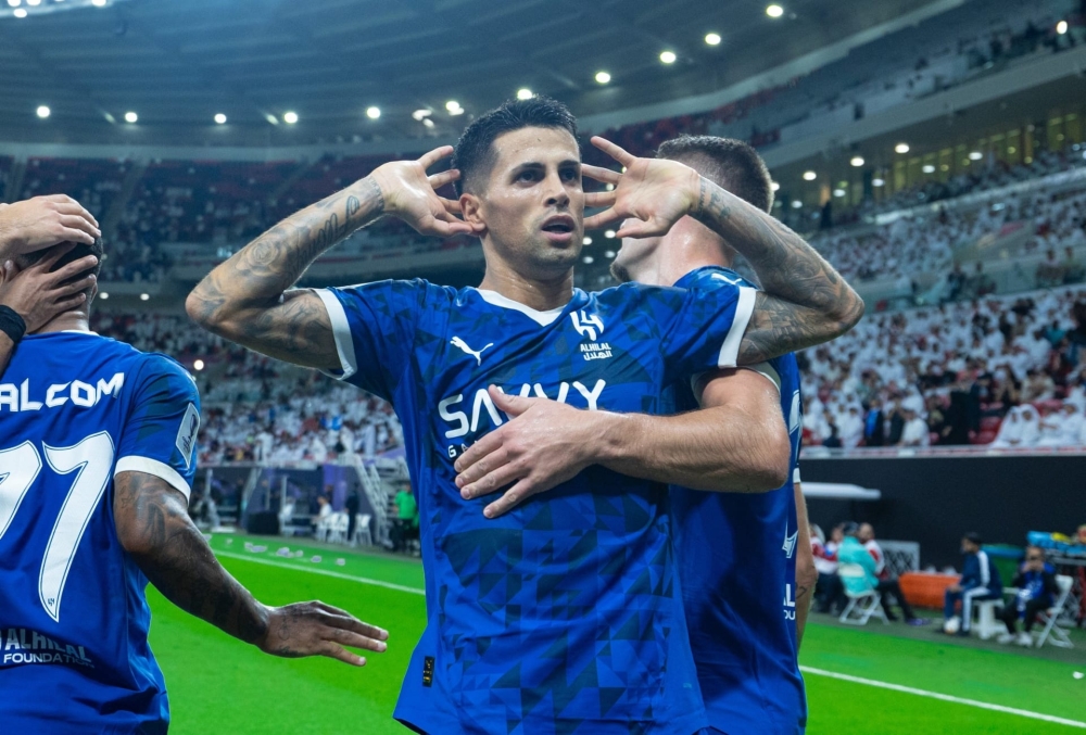 جيسوس يستقر على بديل كانسيلو في تشكيلة الهلال أمام الأهلي