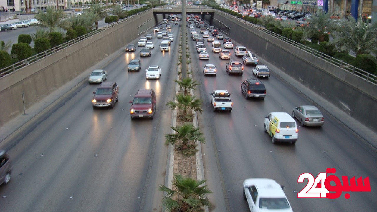 خطوات الاستعلام عن معلومات المركبة المحجوزة إلكترونيًا عبر أبشر