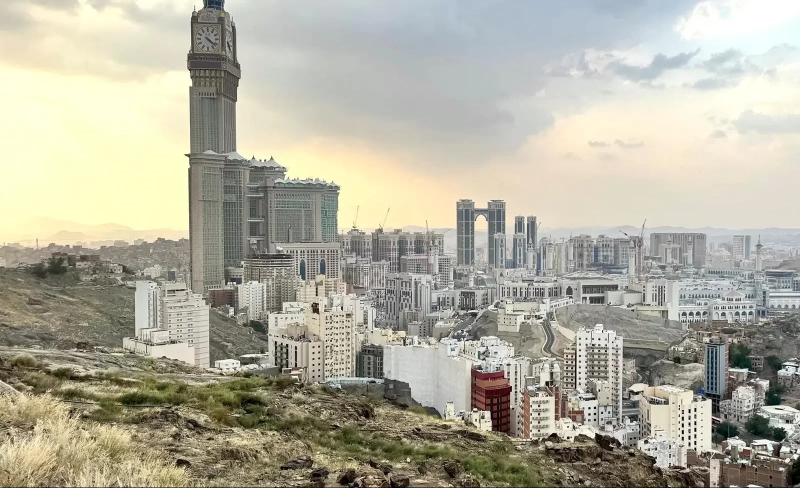 مكة المكرمة الأعلى حرارة اليوم بـ 42 مئوية والسودة 21