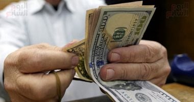 استقرار سعر الدولار اليوم السبت 3-5-2025 بسبب العطلة الأسبوعية – سبق 24