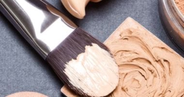 لو خلص ومش عارفة تعملى إيه.. 6 خطوات لعمل الفاونديشن في البيت – سبق 24