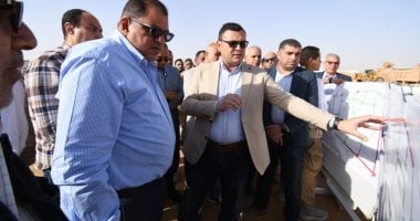 وزير الإسكان يختتم جولته بتفقد مشروعات تنفيذ شبكات المرافق بمنطقتى جنيفة والرابية بمدينة الشروق – سبق 24