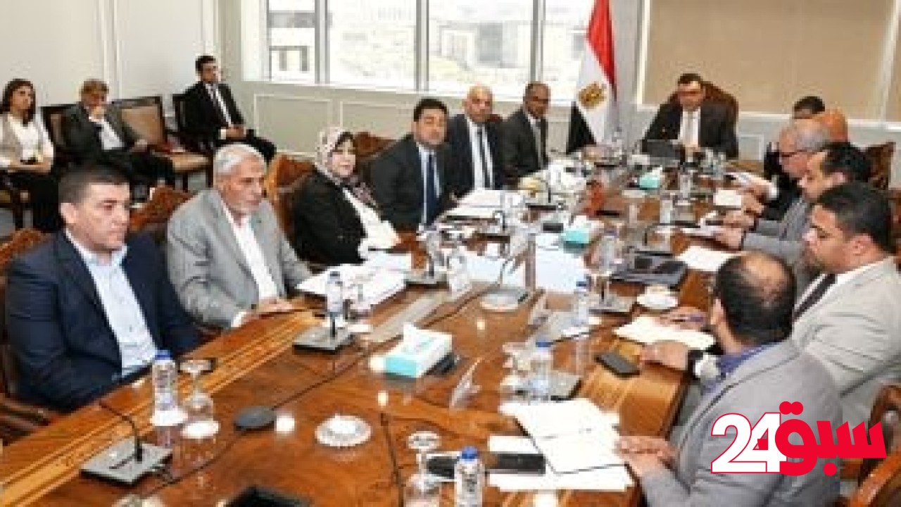 وزير الإسكان يتابع تنفيذ المرحلة الثانية لمحطة تنقية مياه الشرب بـ6 أكتوبر – سبق 24