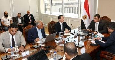 وزير الإسكان يعقد اجتماعا لمتابعة الموقف التنفيذي لـ”حدائق تلال الفسطاط” – سبق 24