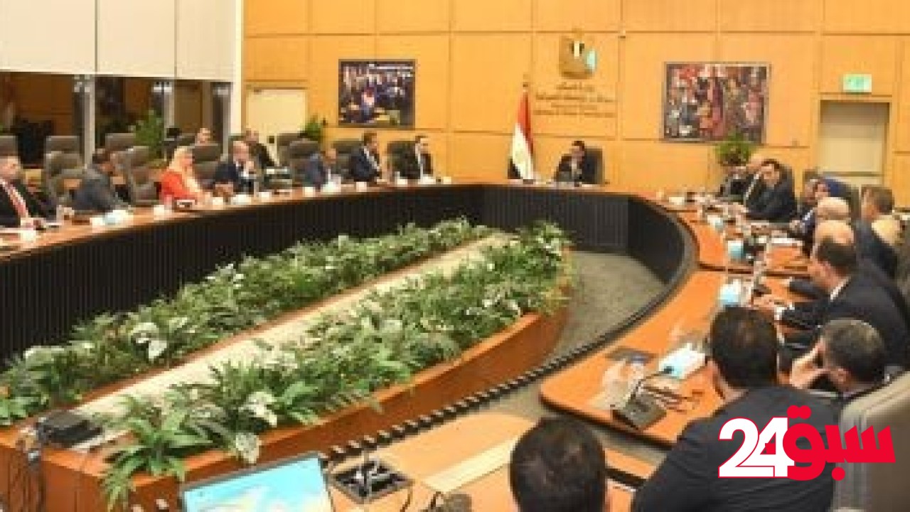 وزير الإسكان يلتقي مجلس إدارة غرفة صناعة التطوير العقارى باتحاد الصناعات المصرية – سبق 24