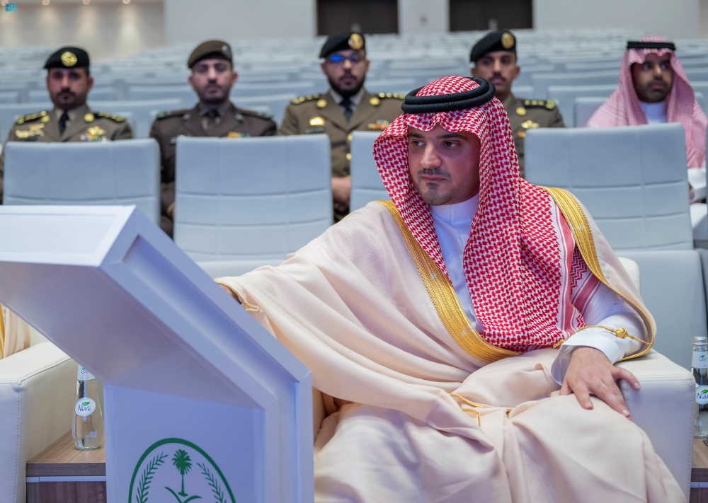 وزير الداخلية يدشن عددًا من مشروعات الوزارة في القصيم
