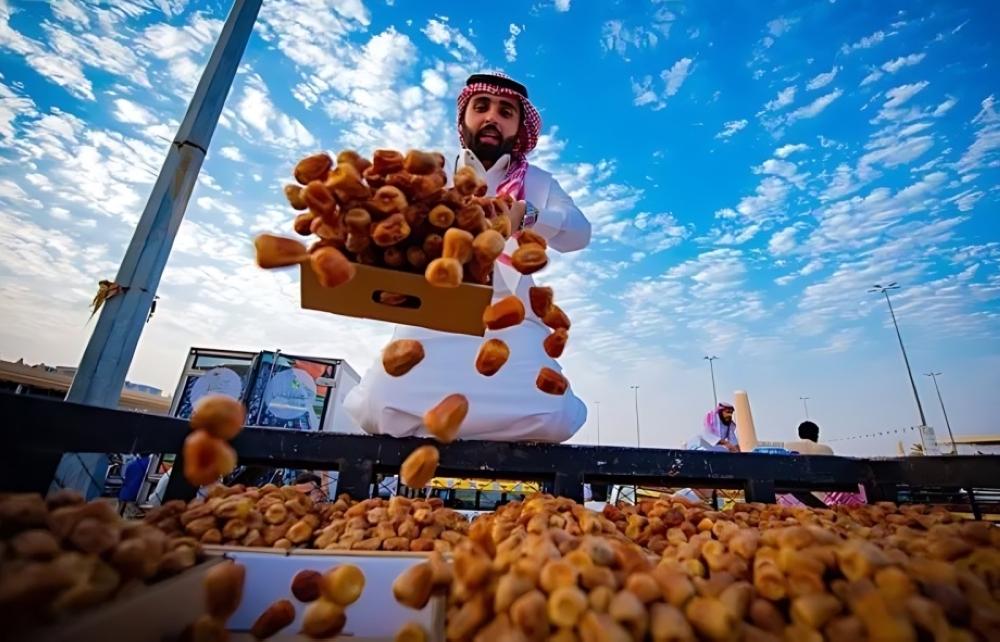 ”النخيل“ يعيد فتح باب التسجيل في برنامج شراء التمور