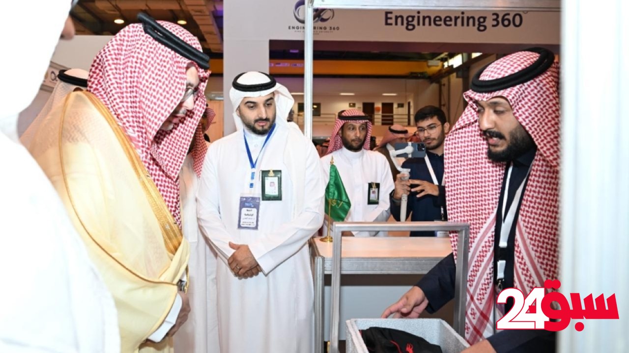 صور.. المعرض الهندسي بجامعة الملك عبدالعزيز يبرز إبداعات الطلاب