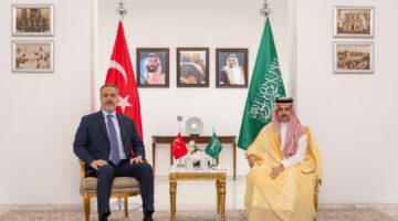 وزير الخارجية ونظيره التركي يترأسان اجتماع المجلس التنسيقي بين البلدين