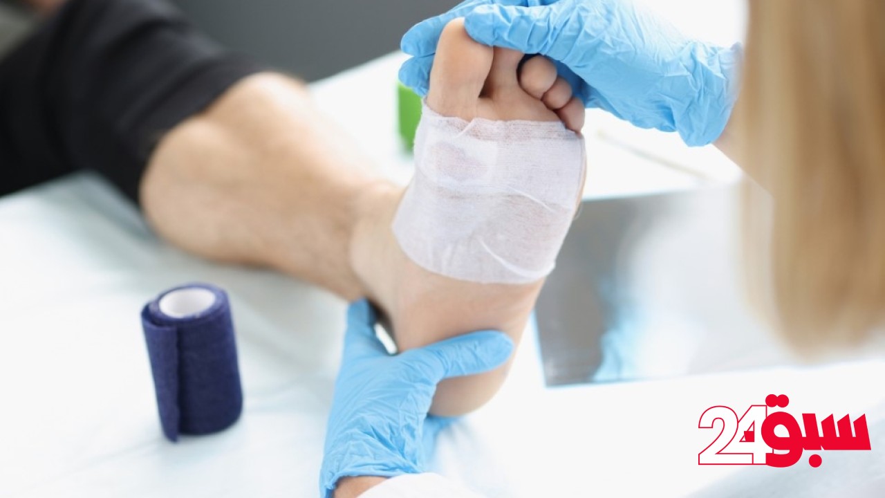 تجمع الرياض الصحي الأول يطلق مبادرة “فحص القدم السكري” لصحة الحجاج