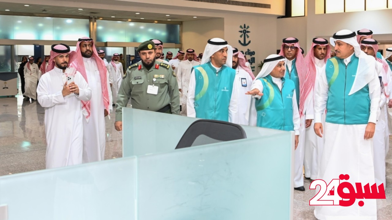 جدة.. وزير النقل يتفقد استعدادات استقبال ضيوف الرحمن في موسم الحج