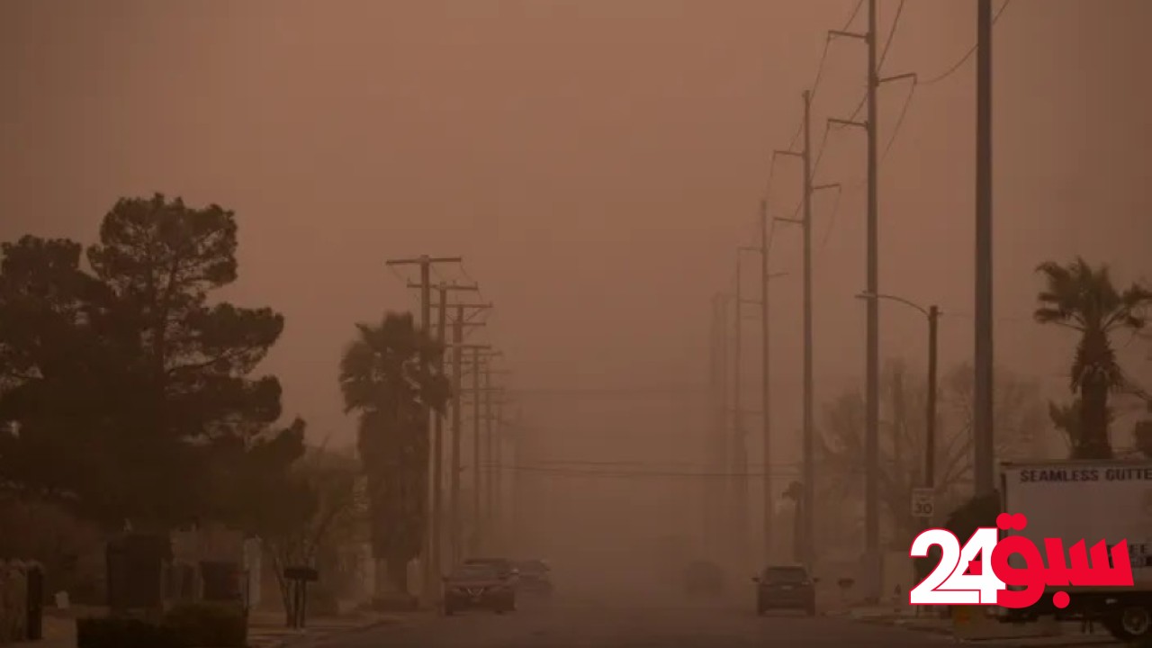 حتى 2 صباحًا.. عوالق ترابية وأتربة مثارة على أجزاء من الرياض