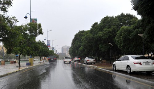 أمطار ورياح على منطقة الباحة حتى التاسعة مساء